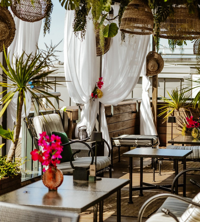 Rooftop Pura Vida & Spa