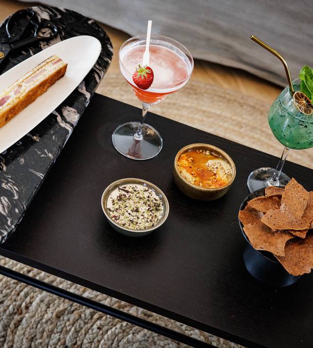 Massage, Cocktail & Piscine