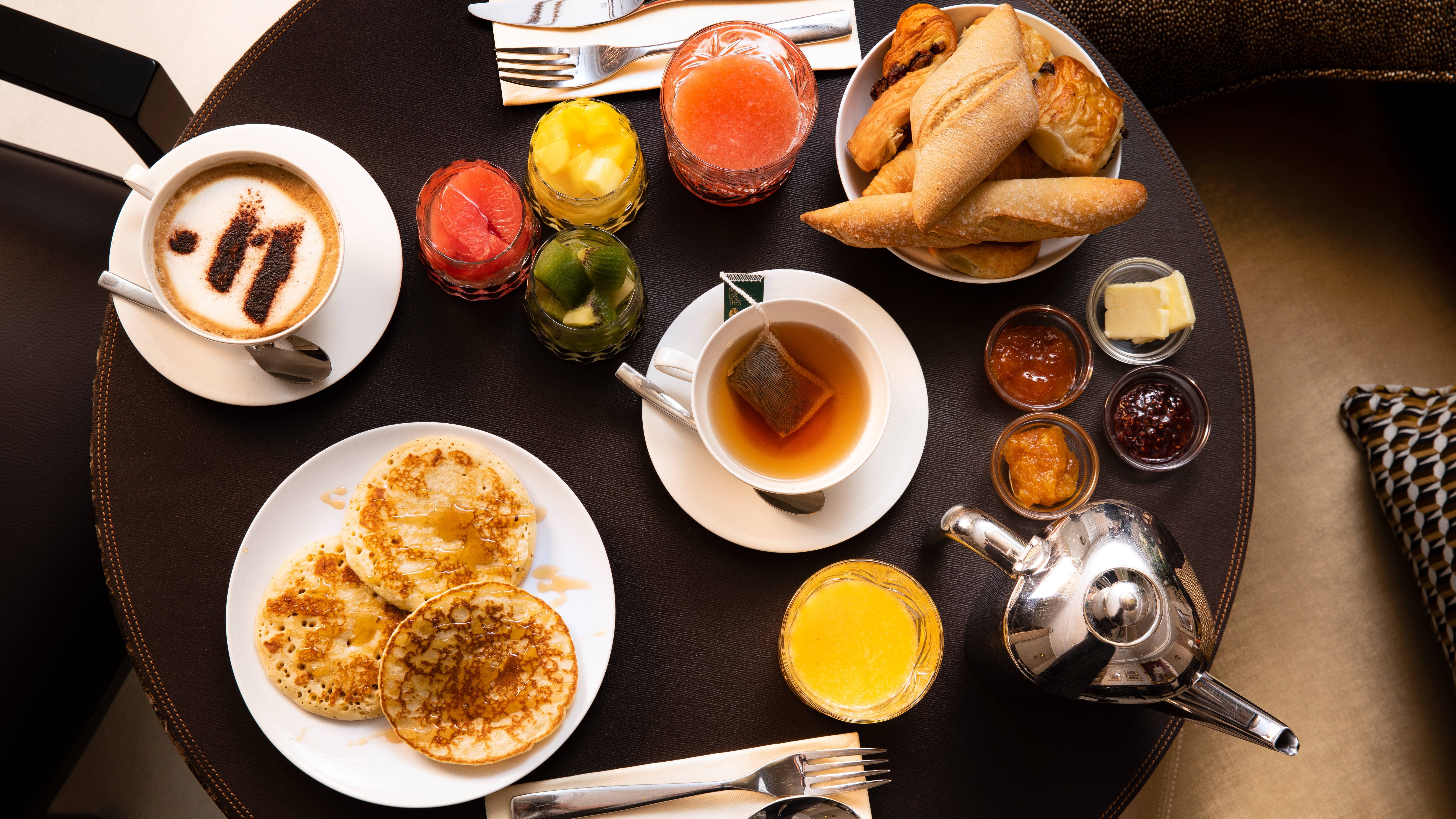The Parisian Morning: Breakfast