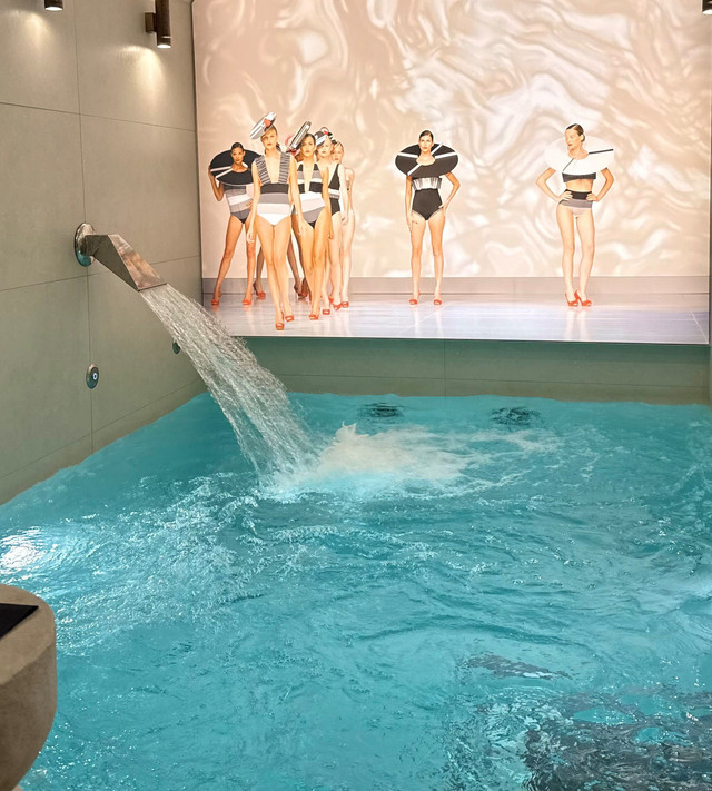 Private Spa & Champagne Evening