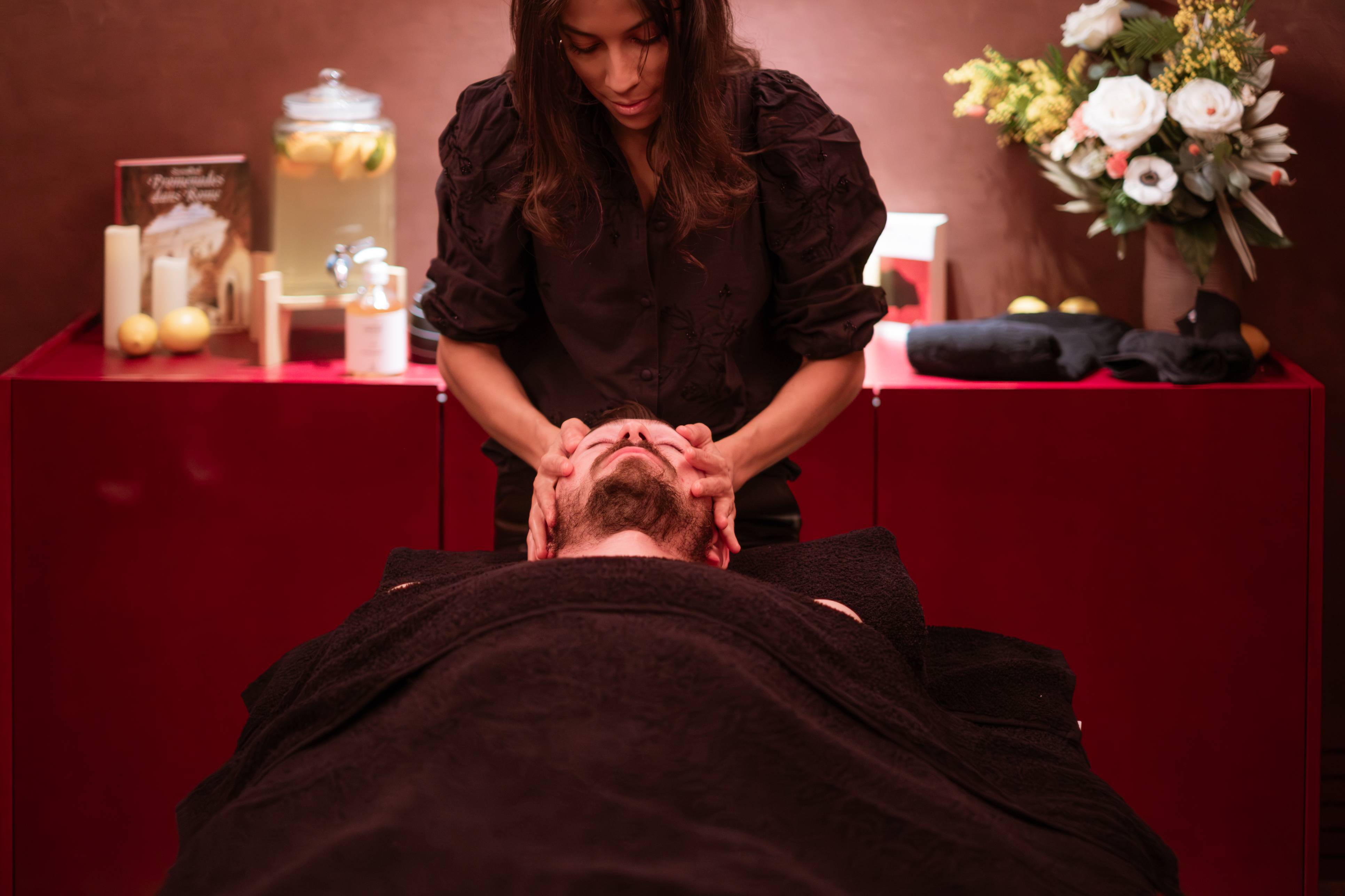 Échappée Sensorielle : massage du monde