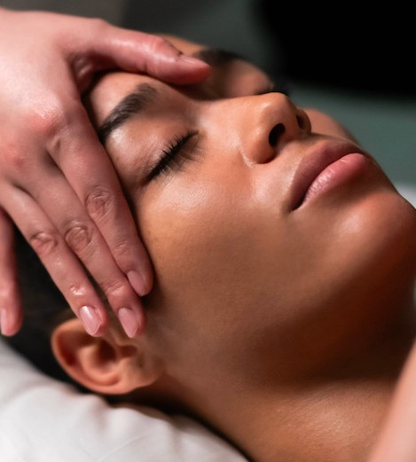 Expérience ultime : Soin visage & massage corps