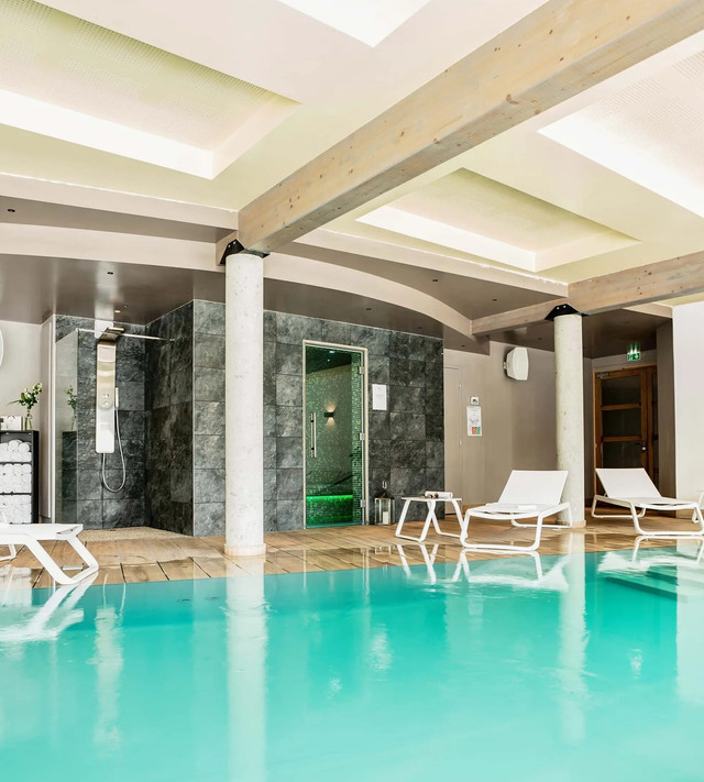 Spa & Champagne Break