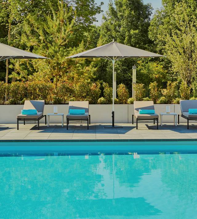 Lunch & Poolside Escape