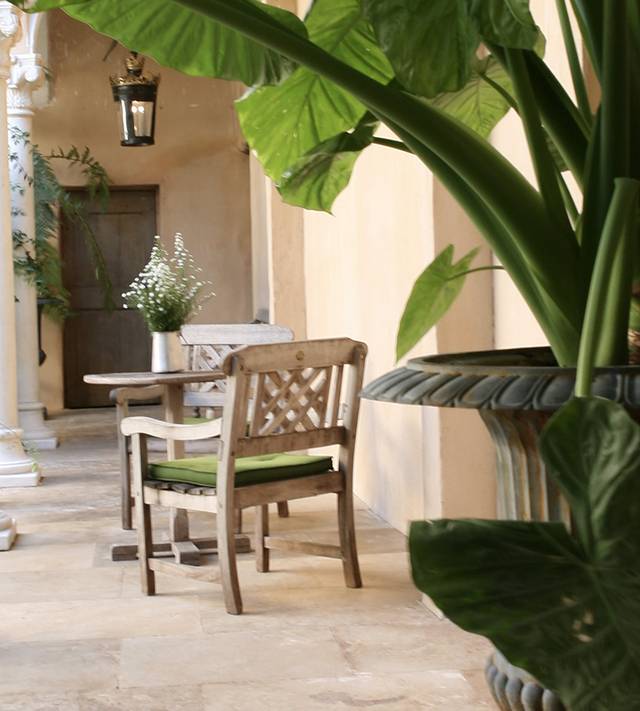 Massage & Gourmet Break for two