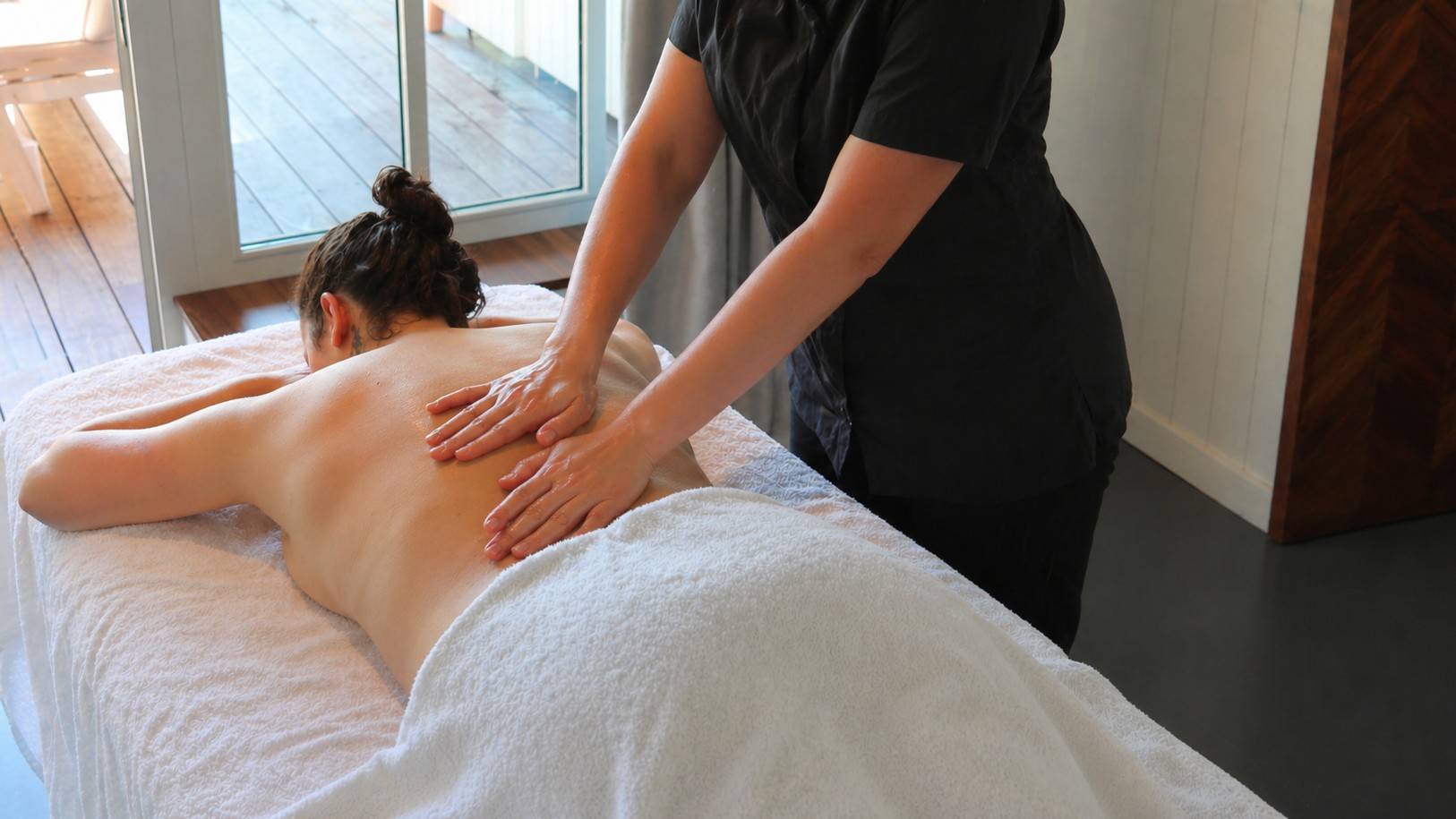 Massage & Rooftop Gourmet