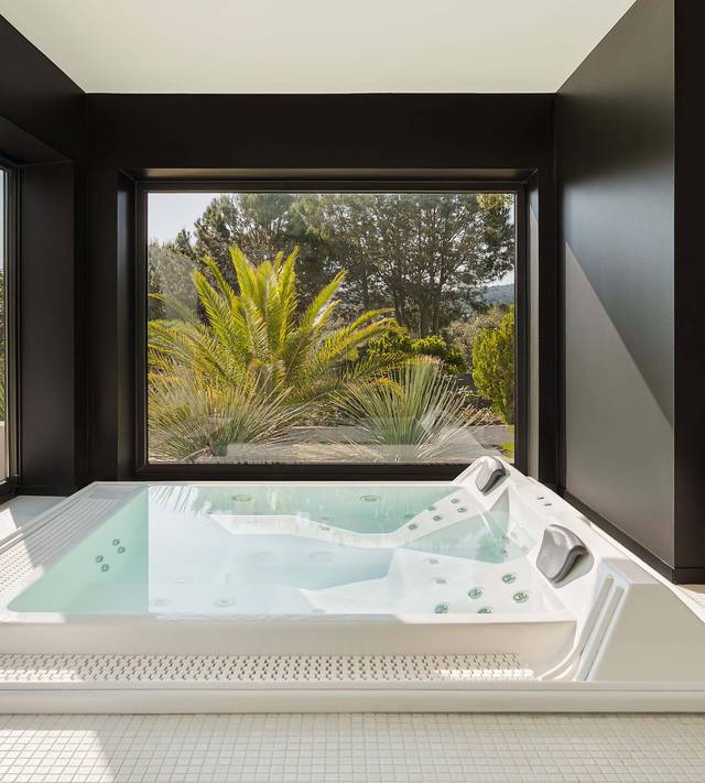 Private Seaside Spa
