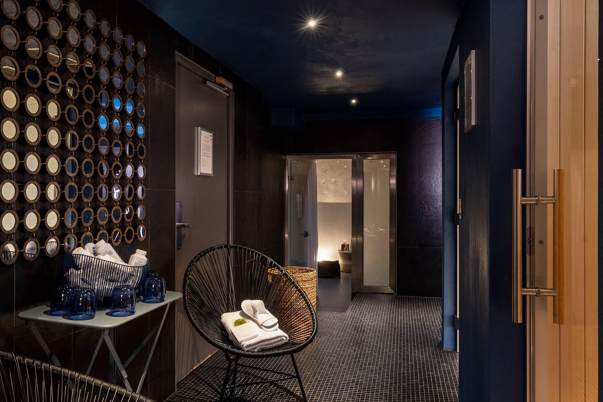 Private Spa & Champagne for Four