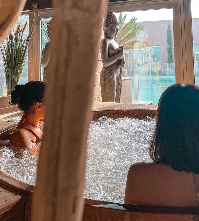 Sparkling Relaxation Ritual