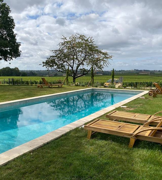 Relaxation, Detox & Pool