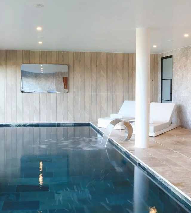 Morning Bliss: Spa & Breakfast