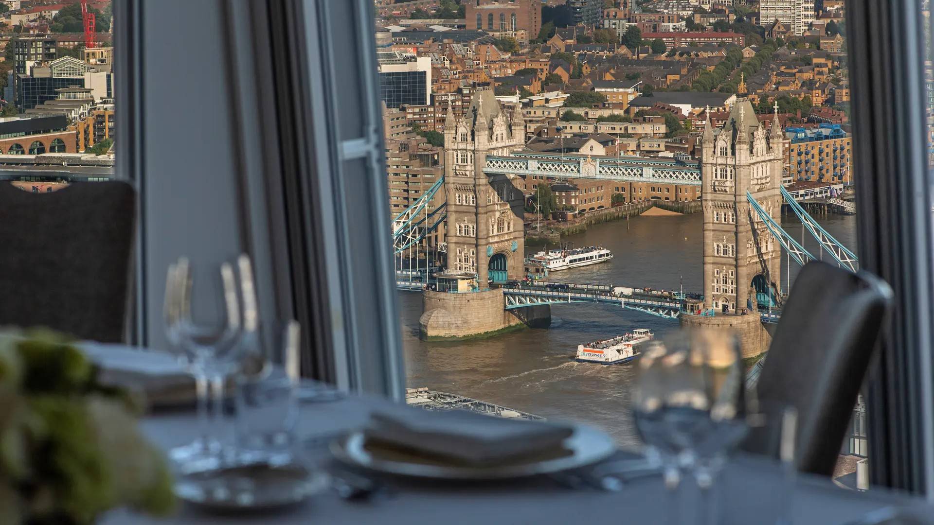 QĪNMI Lunch - Asian Escape