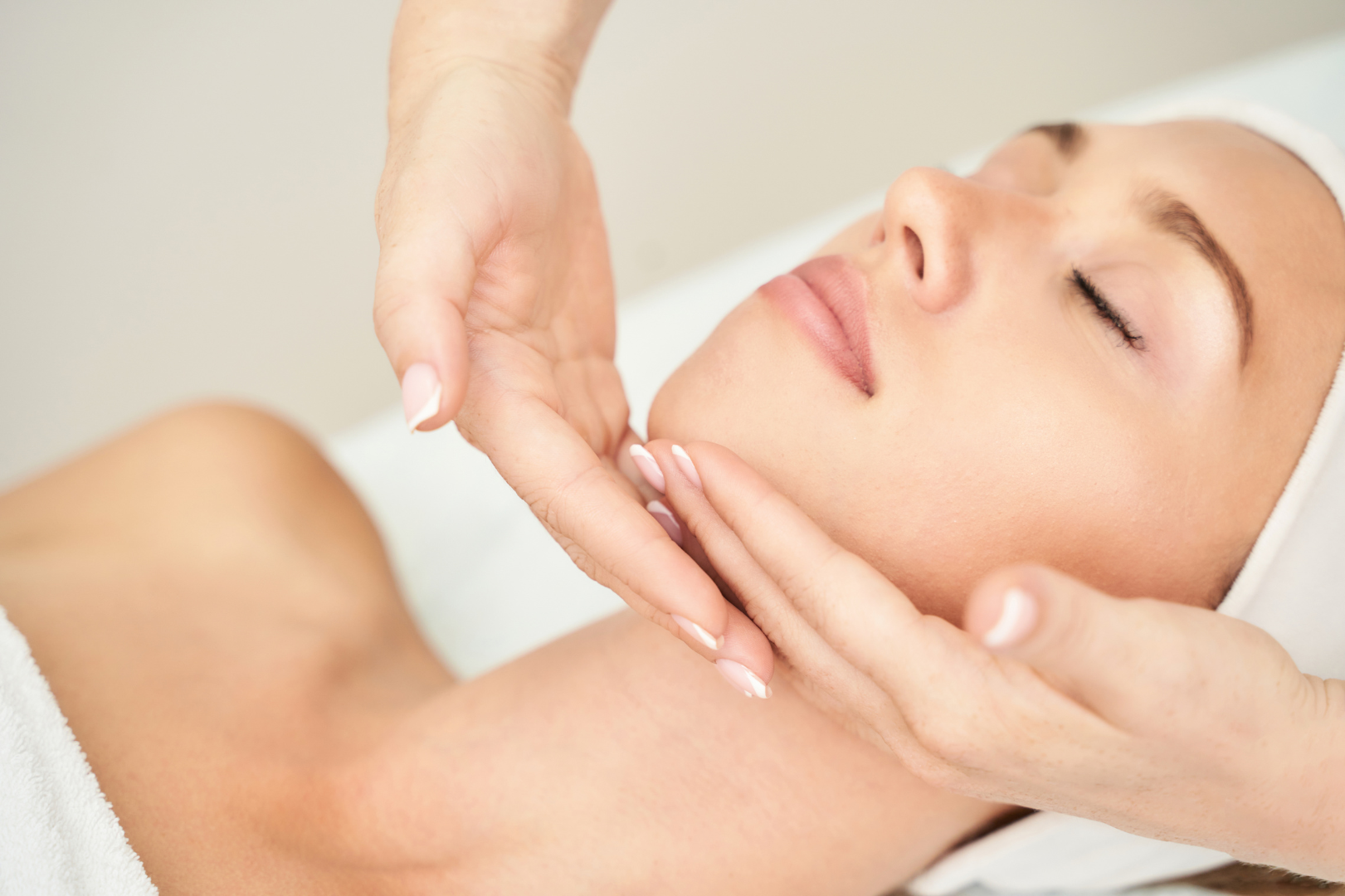 Instant Radiance Facial Care & Spa