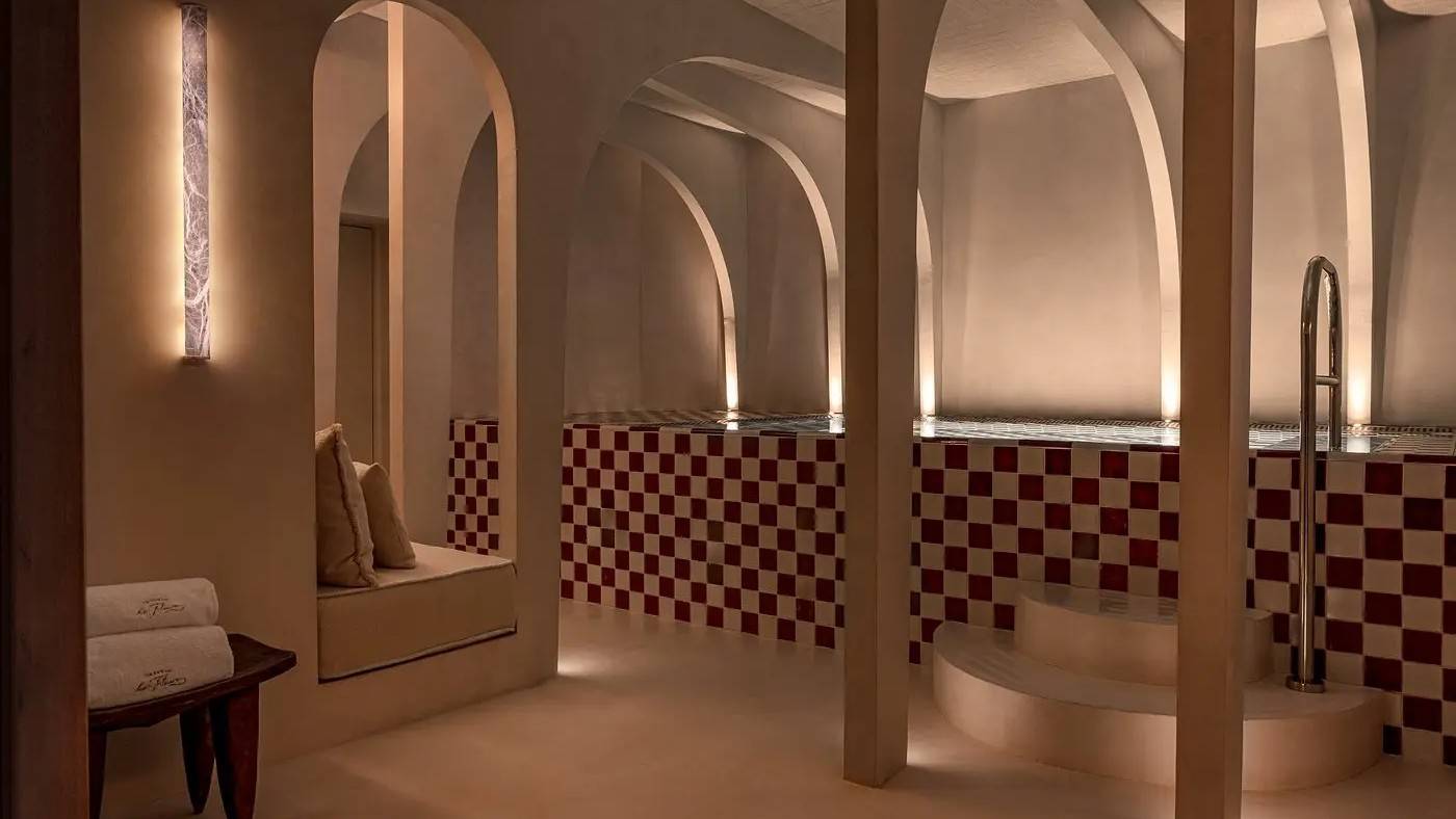 The Parisian art of living: Spa & Meal