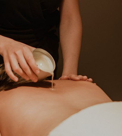 Plant-Based Ritual: Exfoliation & Hammam