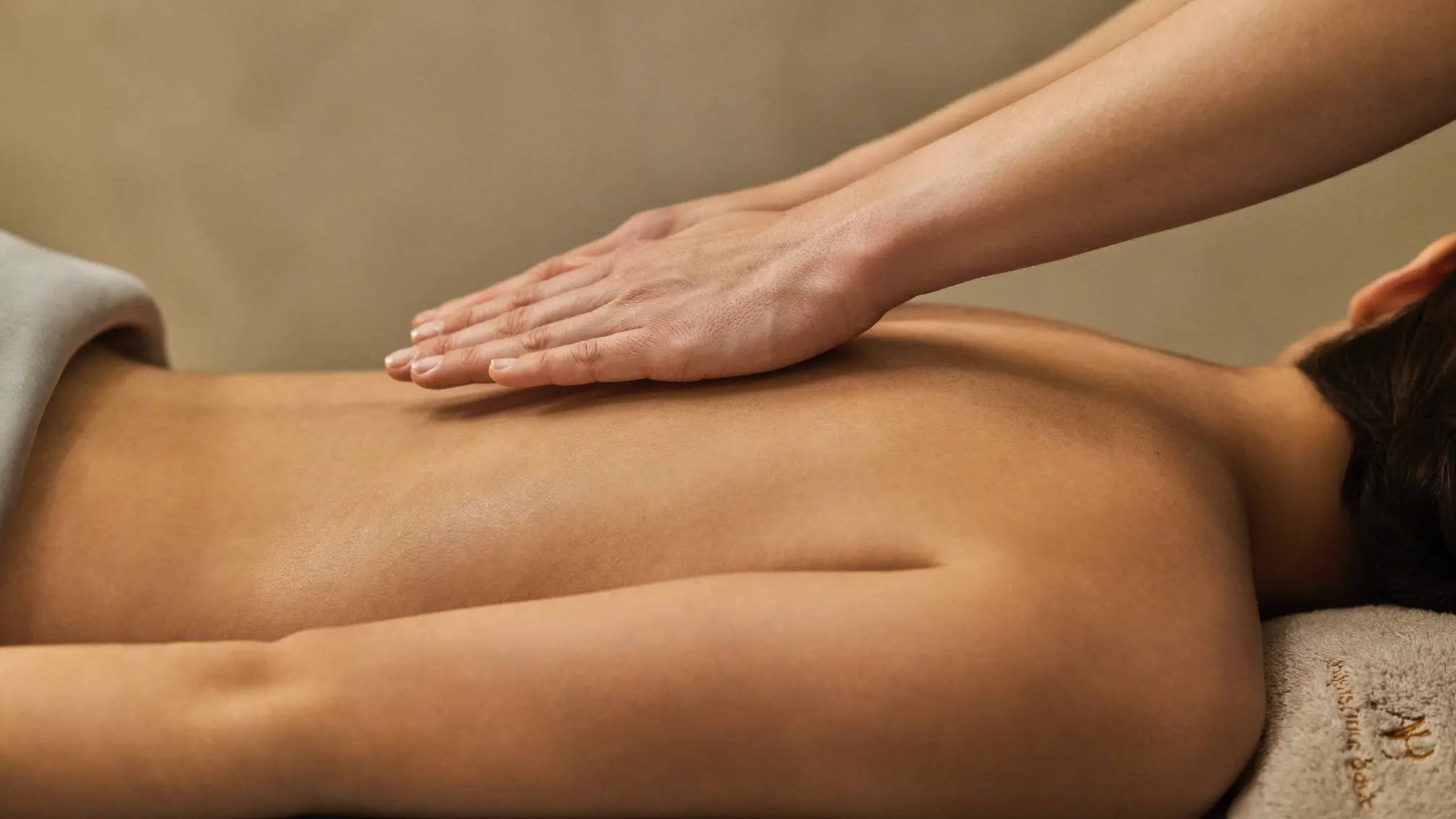 Petit-déjeuner, Massage & Spa
