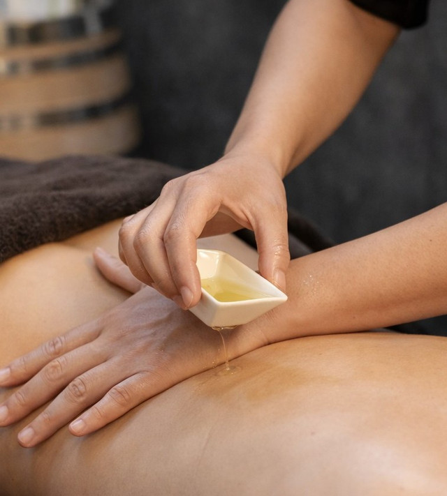 Massage à la Bougie & Bien-Être Privé
