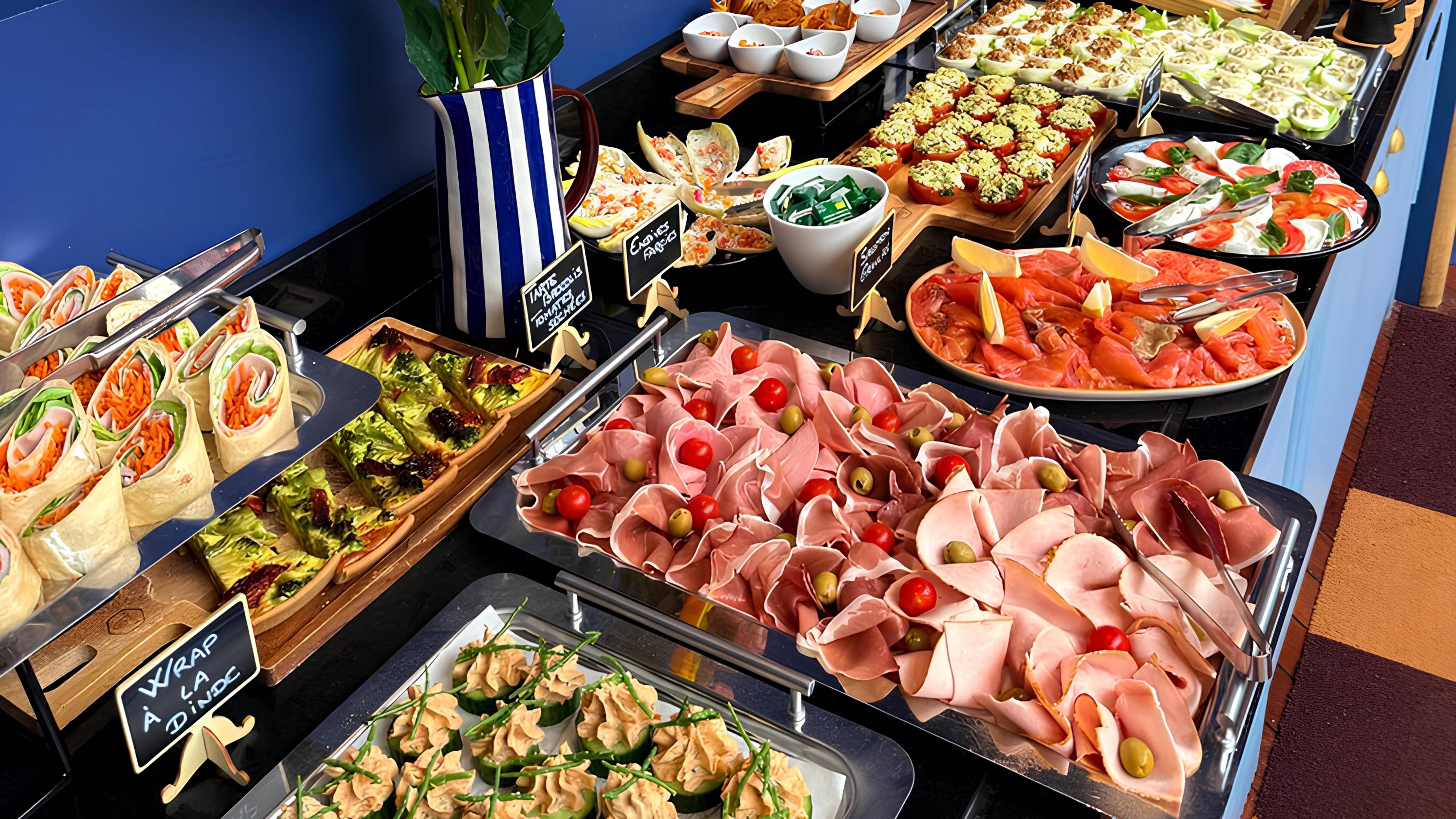 Massage Rooftop & Brunch