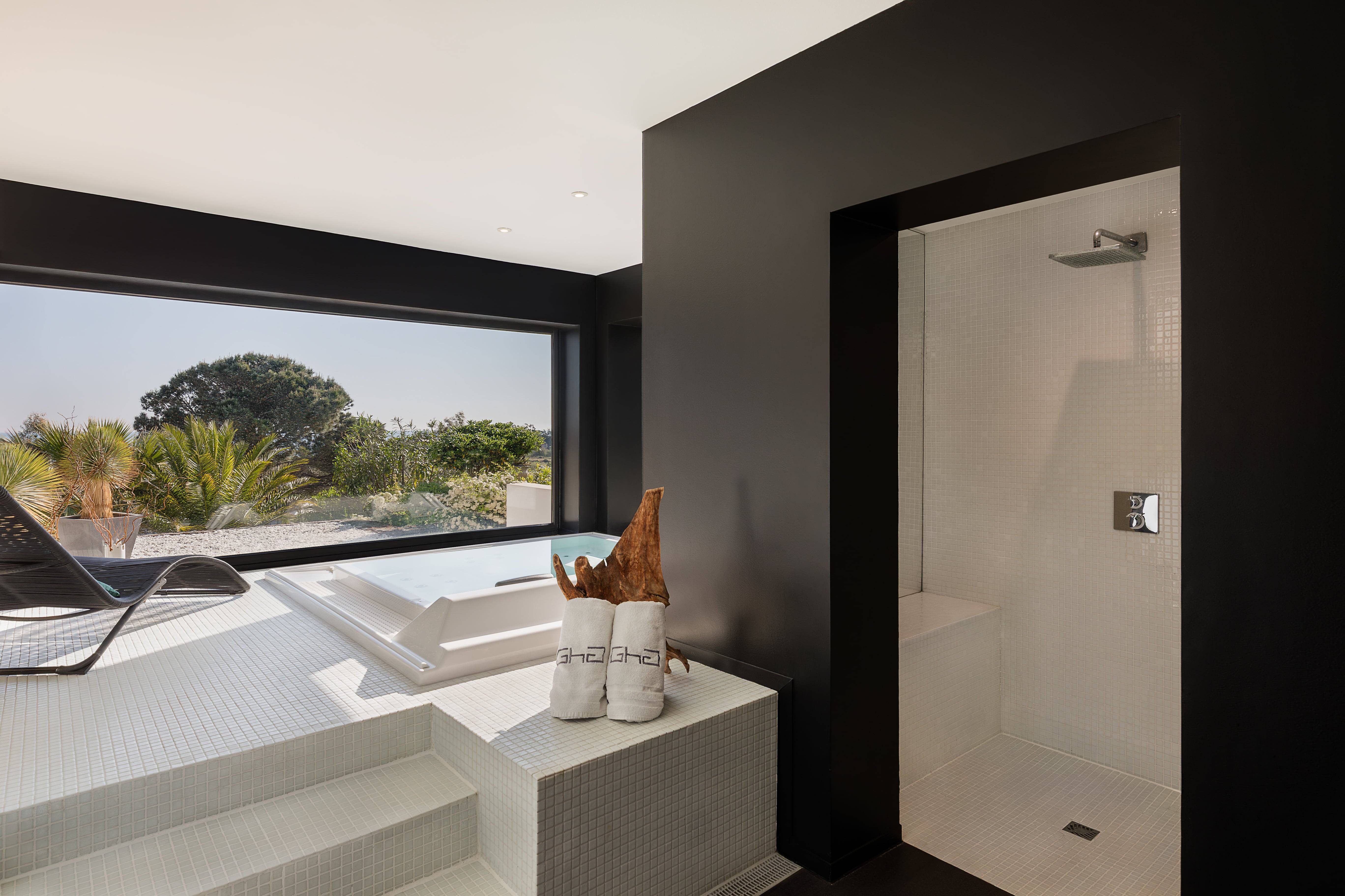 Private Spa & Massage